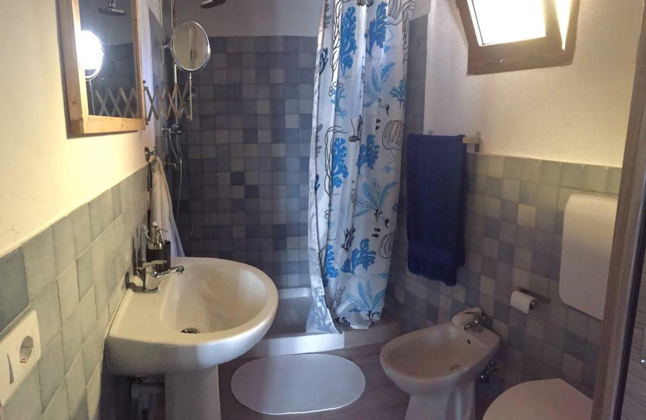Bed and Breakfast La Medusa Сан-Теодоро Экстерьер фото